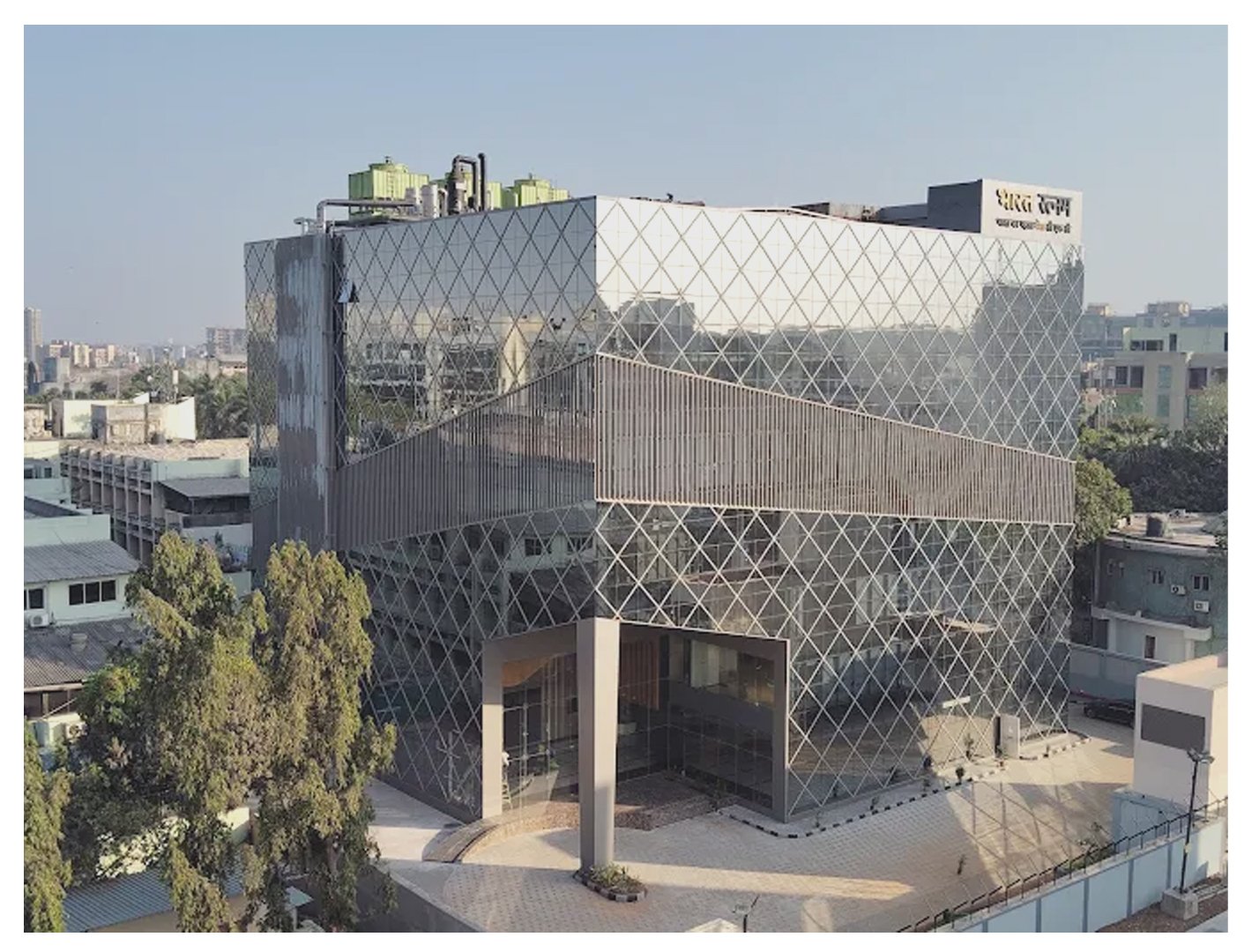 Bharat Ratnam – Mega CFC, Seepz, Andheri East, Mumbai.